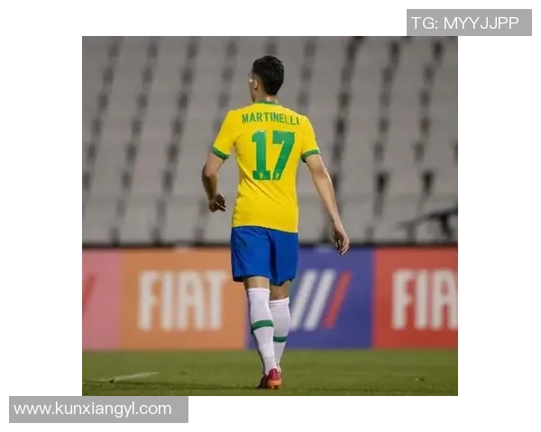 马丁内利的崛起之路：从青涩小将到足坛新星的精彩蜕变